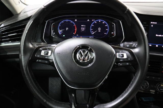 Used 2019 Volkswagen Jetta SEL FWD image 18