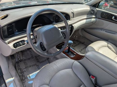 Used 1995 Lincoln Continental FWD image 15