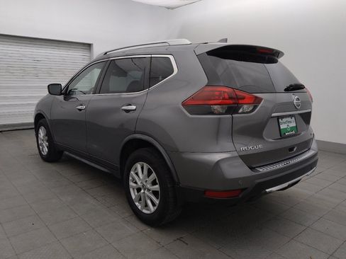 Used 2020 Nissan Rogue SV AWD/4WD image 3