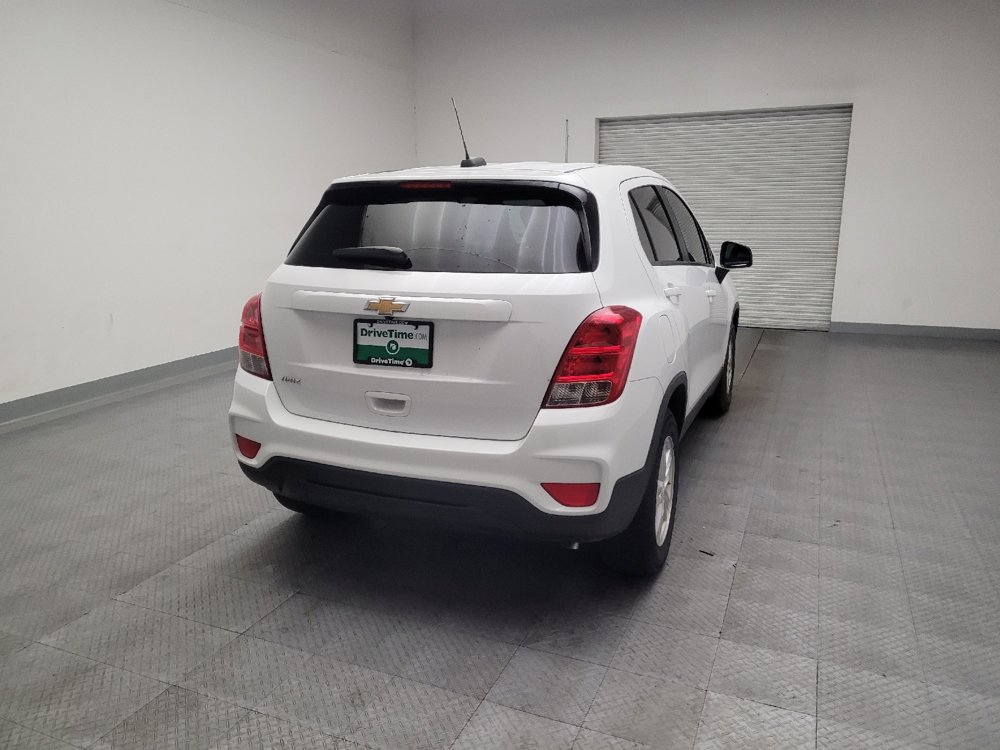 Used 2021 Chevrolet Trax LS w/ Tint and Cruise Package FWD image 7