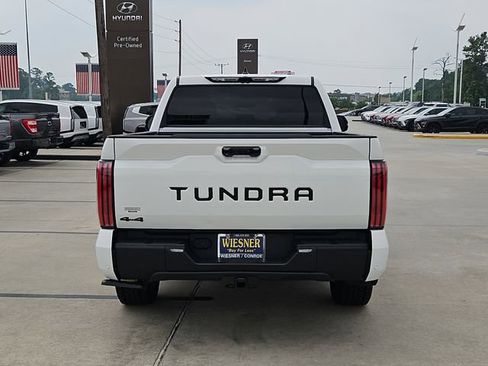 Used 2024 Toyota Tundra Limited AWD/4WD image 6