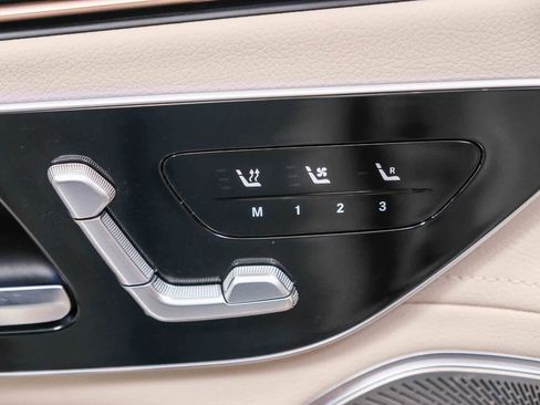 Certified 2023 Mercedes-Benz EQS 450+ SUV image 19