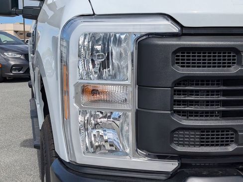 Used 2026 Ford F250 XL AWD/4WD image 10