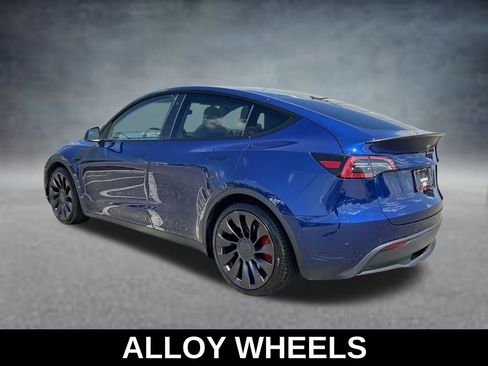 Used 2021 Tesla Model Y Performance AWD/4WD image 3