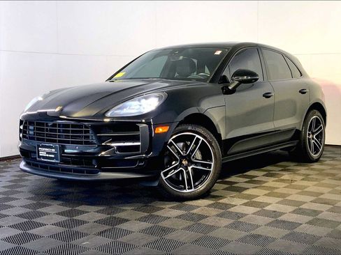 Certified 2021 Porsche Macan S AWD/4WD image 1