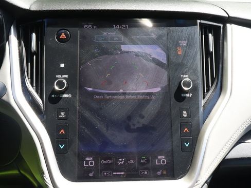 Used 2020 Subaru Outback Premium AWD/4WD image 16
