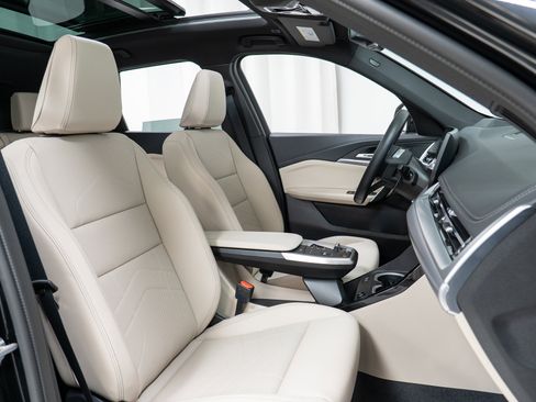 Used 2025 BMW X1 xDrive28i w/ Technology Package image 22