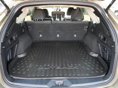 Used 2023 Subaru Outback Onyx Edition AWD/4WD image 18