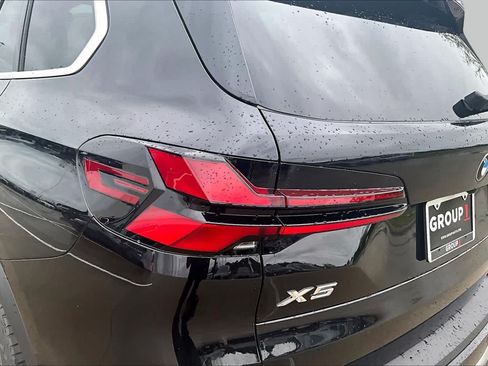 Used 2026 BMW X5 xDrive40i w/ Climate Comfort Package AWD/4WD image 42