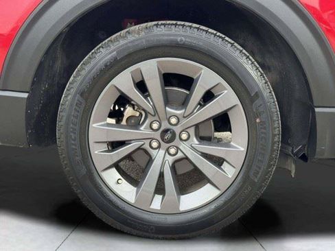 Used 2024 Ford Explorer XLT w/ Equipment Group 202A RWD image 70