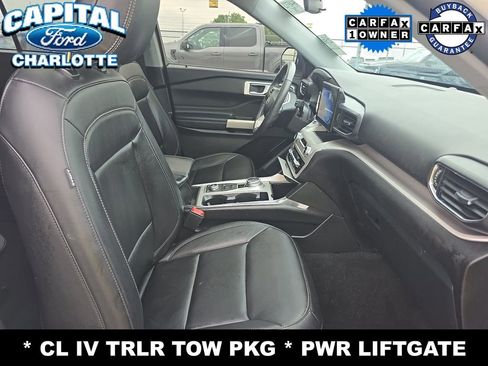 Used 2023 Ford Explorer XLT w/ Equipment Group 202A AWD/4WD image 8