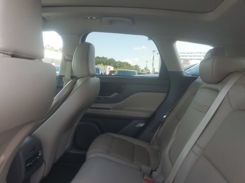 Used 2021 Lincoln Corsair Reserve w/ Equipment Group 201A AWD/4WD image 12