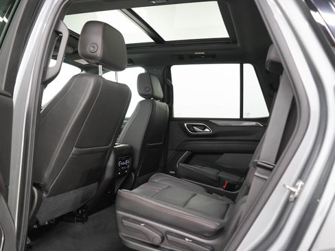 Used 2021 Chevrolet Tahoe RST w/ Luxury Package AWD/4WD image 19