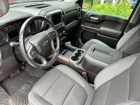 Used 2021 Chevrolet Silverado 1500 LT Trail Boss AWD/4WD image 14