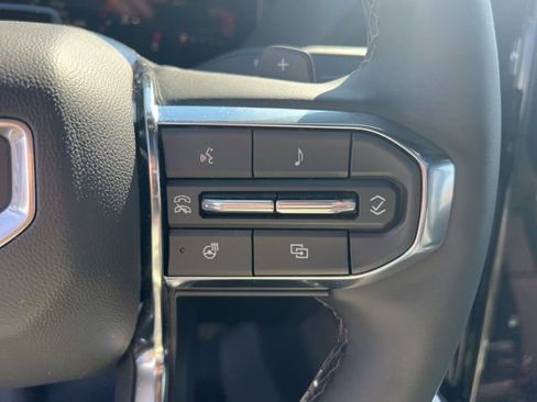 Used 2026 GMC Yukon XL Denali w/ Denali Reserve Package image 19