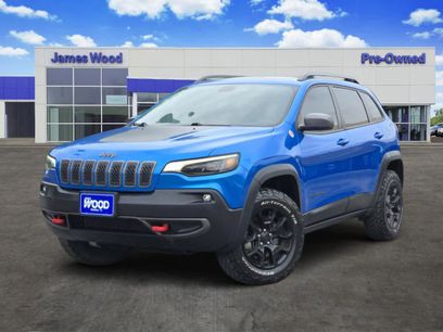 Used 2019 Jeep Cherokee Trailhawk w/ Comfort/Convenience Group