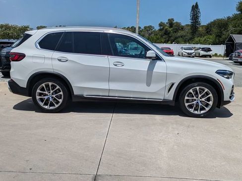 Used 2023 BMW X5 xDrive40i AWD/4WD image 3