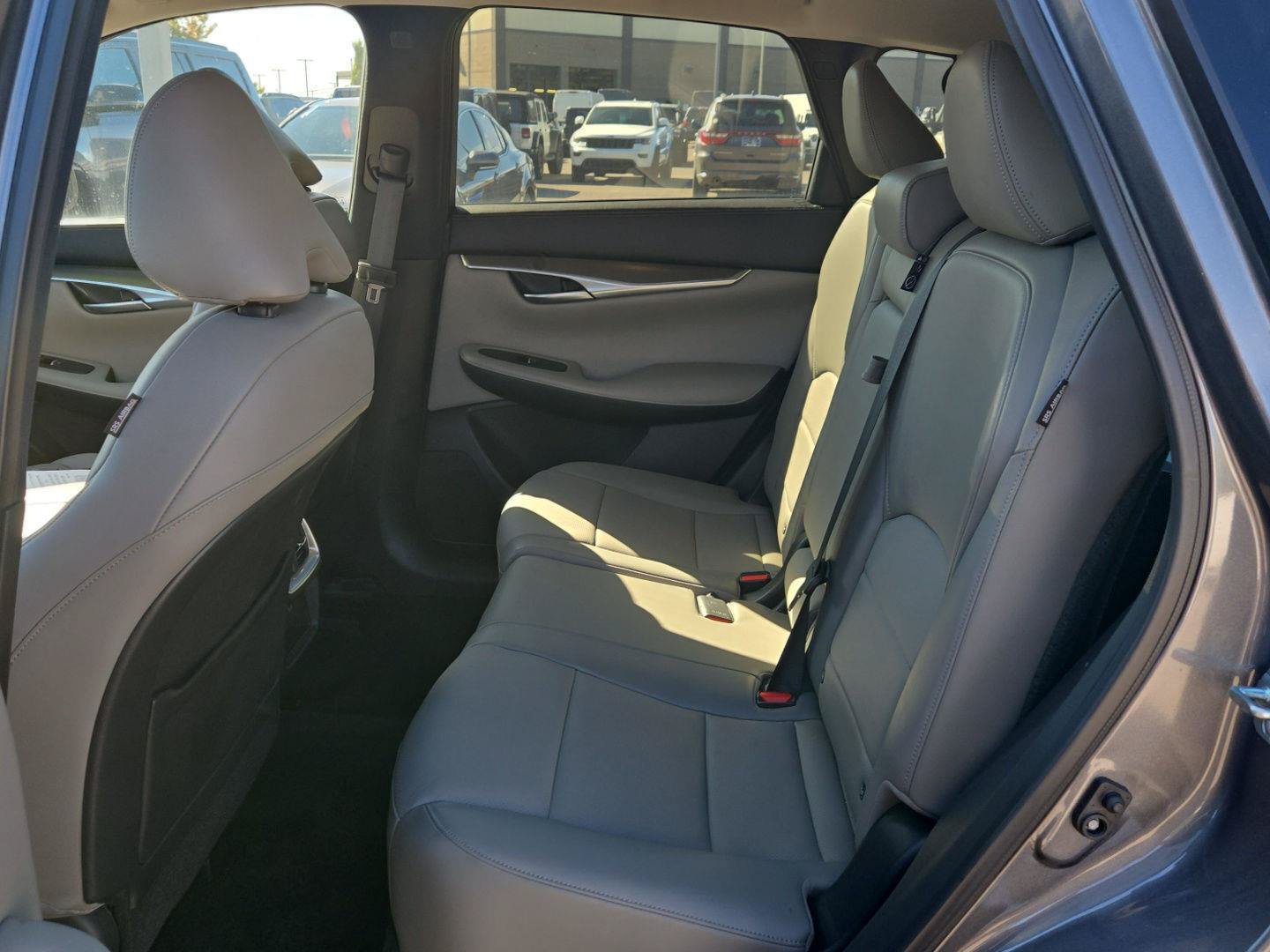 Used 2023 INFINITI QX50 Luxe AWD/4WD image 14