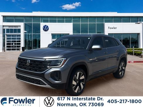 Used 2024 Volkswagen Atlas Cross Sport SE AWD/4WD image 1