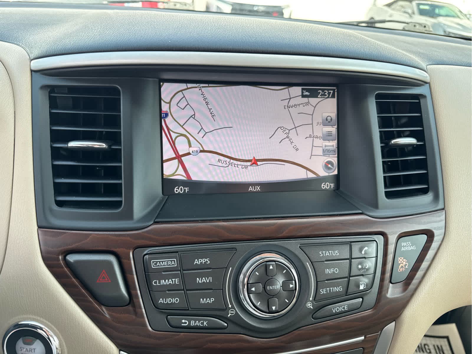 Used 2019 Nissan Pathfinder Platinum AWD/4WD image 29