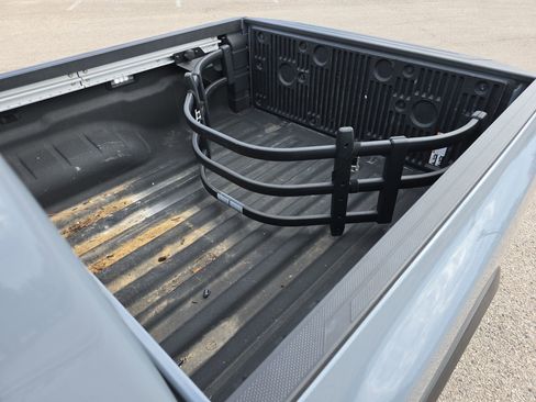 Used 2022 Nissan Frontier PRO-4X image 22