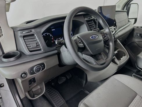 Used 2025 Ford Transit 350 XLT RWD image 22