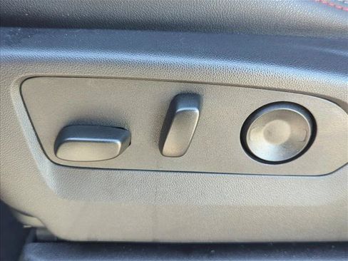 Used 2026 Chevrolet Suburban RST w/ Comfort Package RWD image 8