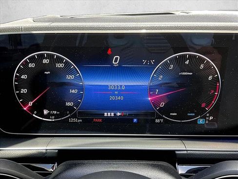 Used 2024 Mercedes-Benz GLE 450 4MATIC image 22