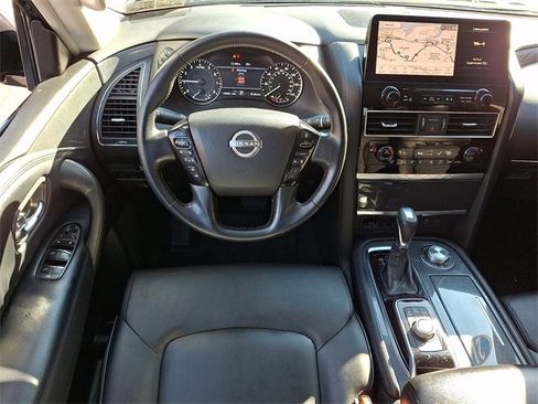 Used 2021 Nissan Armada SV image 14