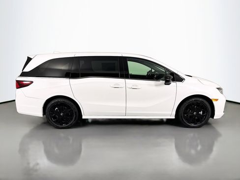 New 2026 Honda Odyssey Sport-L image 4