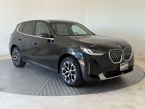Used 2026 BMW X3 xDrive30i w/ Premium Package AWD/4WD image 7