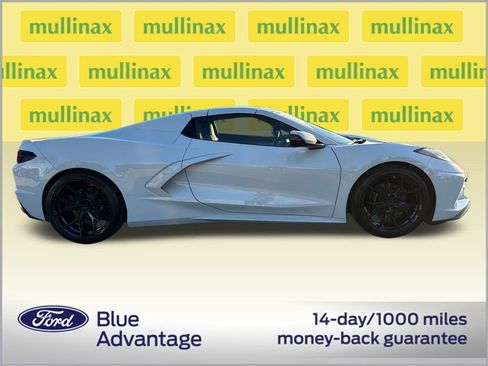 Used 2023 Chevrolet Corvette Stingray Preferred Conv w/ Chrome Exterior Badge Package image 2