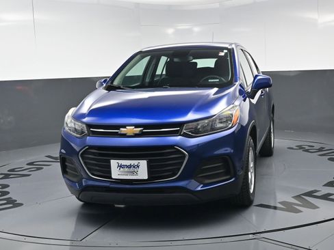 Used 2017 Chevrolet Trax LS w/ LPO, Protection Package image 11