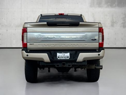 Used 2018 Ford F250 Platinum w/ Platinum Ultimate Package image 6