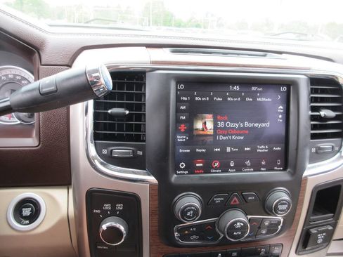 Used 2018 RAM 2500 Laramie AWD/4WD image 31