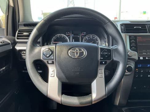 Used 2022 Toyota 4Runner Limited image 22