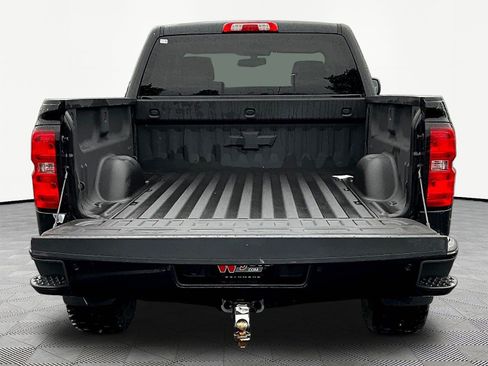 Used 2019 Chevrolet Silverado 1500 LT w/ All Star Edition AWD/4WD image 7