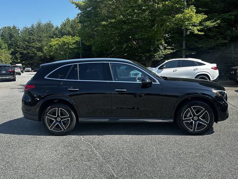 Certified 2026 Mercedes-Benz GLC 300 image 9