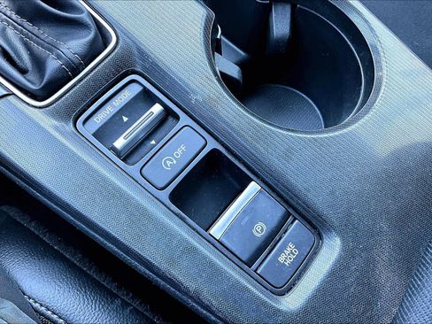 Used 2025 Honda Civic Sport image 31