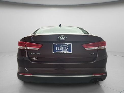 Used 2016 Kia Optima EX w/ Premium Package FWD image 5