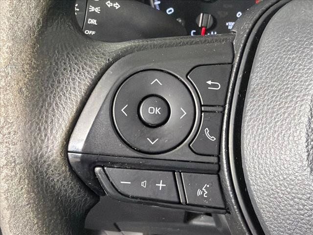 Used 2022 Toyota RAV4 LE FWD image 24