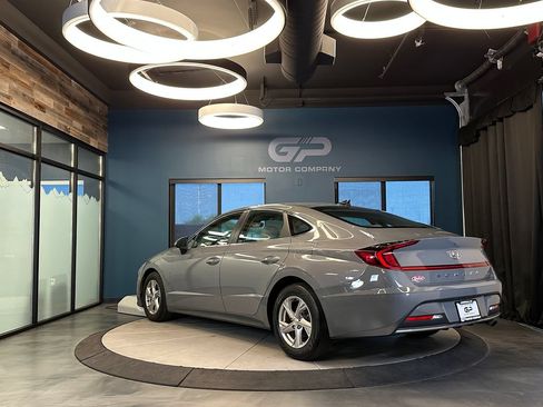 Used 2020 Hyundai Sonata SE FWD image 5
