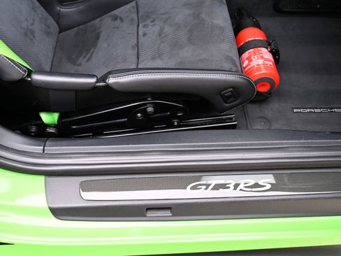 Used 2019 Porsche 911 GT3 RS image 41