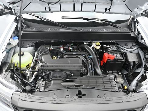 New 2025 Ford Maverick XLT w/ XLT Luxury Package image 36