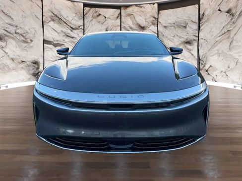 Used 2024 Lucid Air Touring AWD/4WD image 3