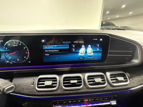 Used 2022 Mercedes-Benz GLE 350 4MATIC w/ 3rd Row Seat Package image 43