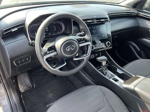 Used 2023 Hyundai Santa Cruz SE image 25