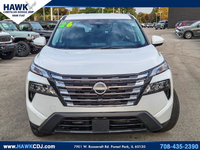 Used 2026 Nissan Rogue SV AWD/4WD image 4