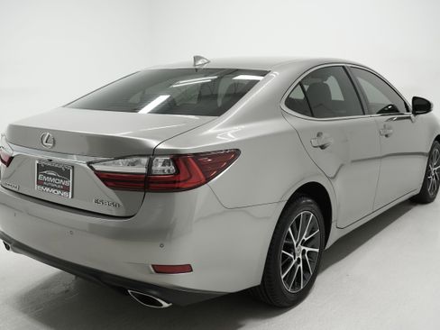 Used 2018 Lexus ES 350 image 3