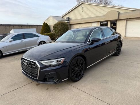 Used 2022 Audi A8 L 3.0T w/ Executive Package image 2